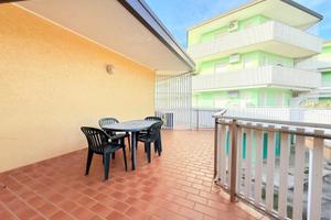 Zona Luna Park, spazioso monolocale con terrazz...