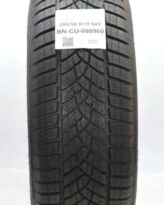 2 Pneumatici 205/50 R19 Goodyear Ultra Grip Perfor