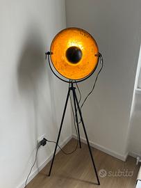 Lampada da terra stile industriale
