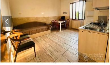 Bilocale ammobiliato