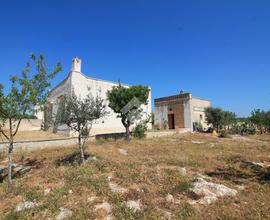VILLA SINGOLA A OSTUNI