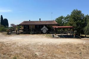VILLA SINGOLA A GENZANO DI ROMA