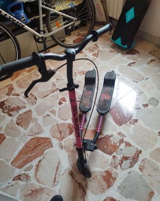 monopattino slider a tre ruote.