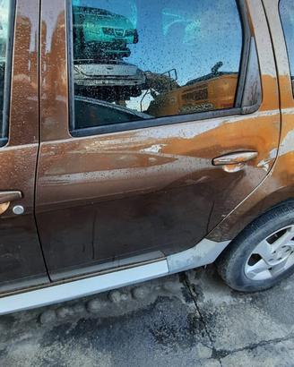 DACIA DUSTER 2012 - PORTA POSTERIORE SINISTRO