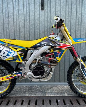 SUZUKI RMZ 450 cross