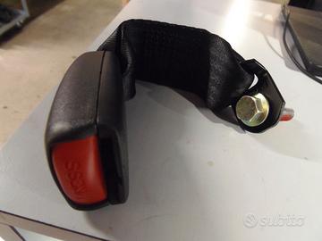 MR784461 attacco cintura Mitsubishi Space Star