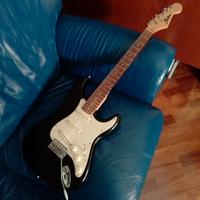 Chitarra elettrica stratocaster