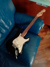 Chitarra elettrica stratocaster