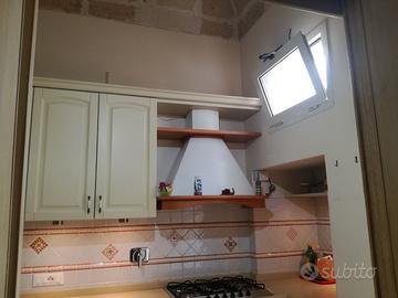 Ampio e luminoso appartamento vicino porta rudiae