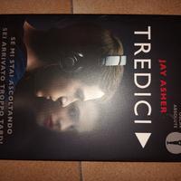 Romanzo "13 Reason why."