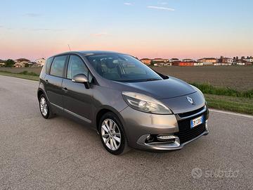 Renaul Scenic 1.5 Diesel XMod 2012
