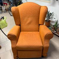 Poltrona recrinabile