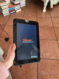 Tablet TOSHIBA (+caricatore + portapc in omaggio)