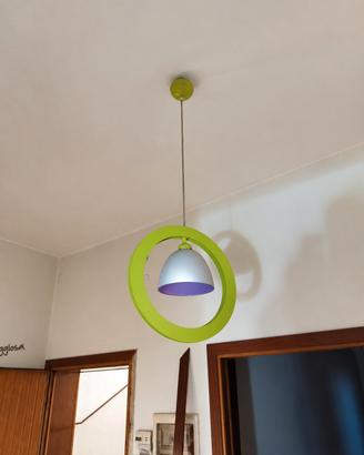 Lampadario moderno colorato per cameretta