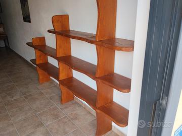 scaffale in legno 