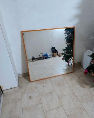 Specchio con cornice in ciliegio 1 x 1 mt