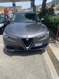 Alfa Romeo Stelvio 190 cavalli Q4