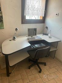 Ufficio completo: scrivania 180x80, armadio, casse