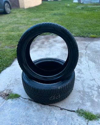 Pneumatici invernali bridgestone.