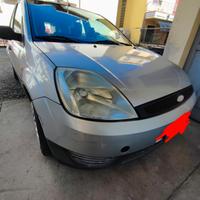Ford Fiesta 2004