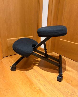 Sedia ergonomica appoggio ginocchia