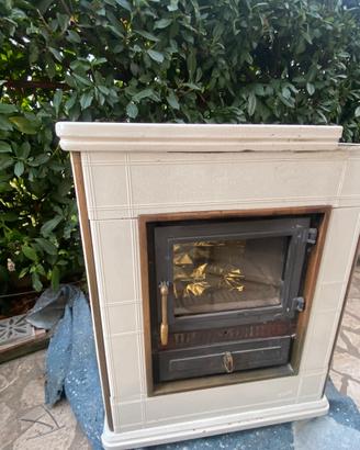 Stufa a legno