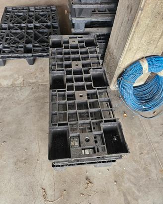 bancali ritagliati  in plastica