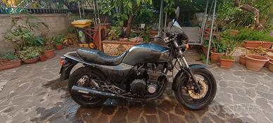 Kawasaki GPZ 1100 asi