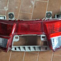 fanale posteriore suzuki burgman 400 2004