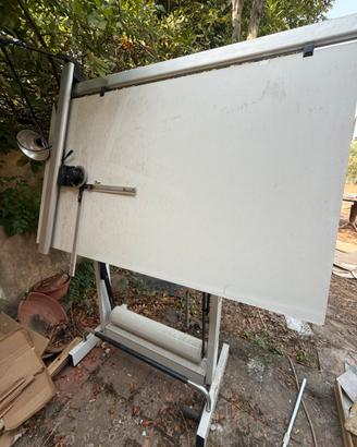 Tavolo da disegno