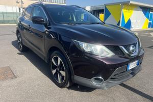 Nissan Qashqai 1.2 DIG-T Tekna 73 mila km