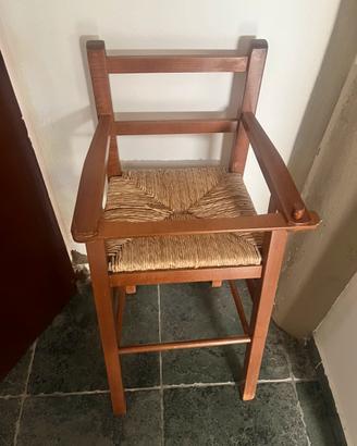 Seggiolone in legno noce