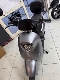 Yadea M6L