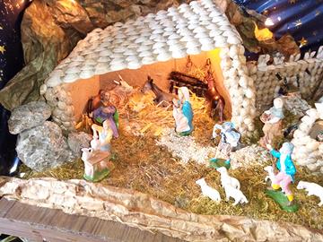 Presepe di conchiglie