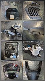 Yamaha Xenter HW 125 150 ricambi in foto