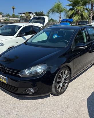 VW GOLF 1.6TDI 105CV FULL OPT NUOVISSIMO