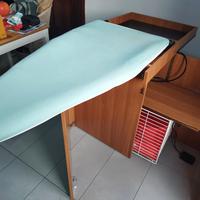 mobile con postazione professionale per stiro faci