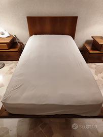 letto singolo in legno massello