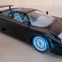 Modellino Bburago Bugatti EB110 1/18 (1991)