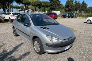 Peugeot 206 1.4 3p. X-Line