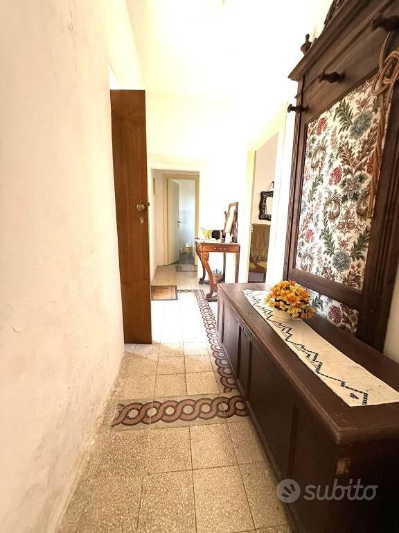 Villa di 95 m² con 4 locali a Petrella Salto - View 6