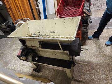 DIRASPATRICE ELETTRICA UVA VINO