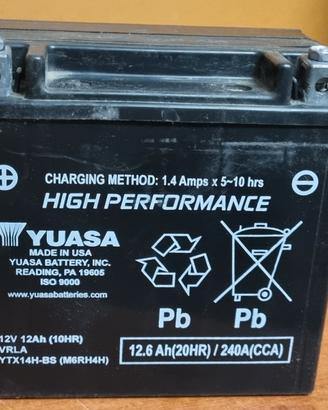 Batteria Yuasa YTX14H-BS 12v 12Ah