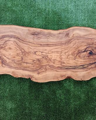taglieri in legno d'ulivo
