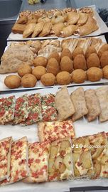 Rosticcere focaccere cornetti e brioches