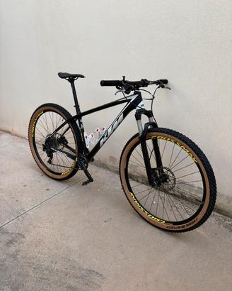 KTM MYROON COMP 29 XT – 2022 – TAGLIA L – €1.200
