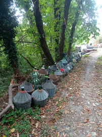 Damigiane di vetro in varie misure