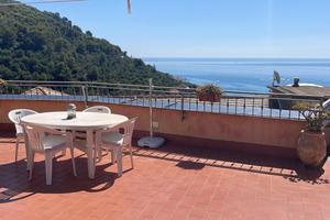 Cervo Casa con terrazzo, vista mare, parcheggio