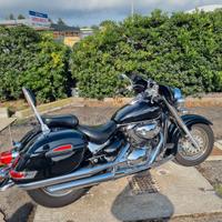 Suzuki Intruder C800