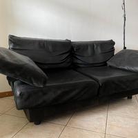 DIVANO 2 POSTI IN PELLE + LAMPADA DA TERRA